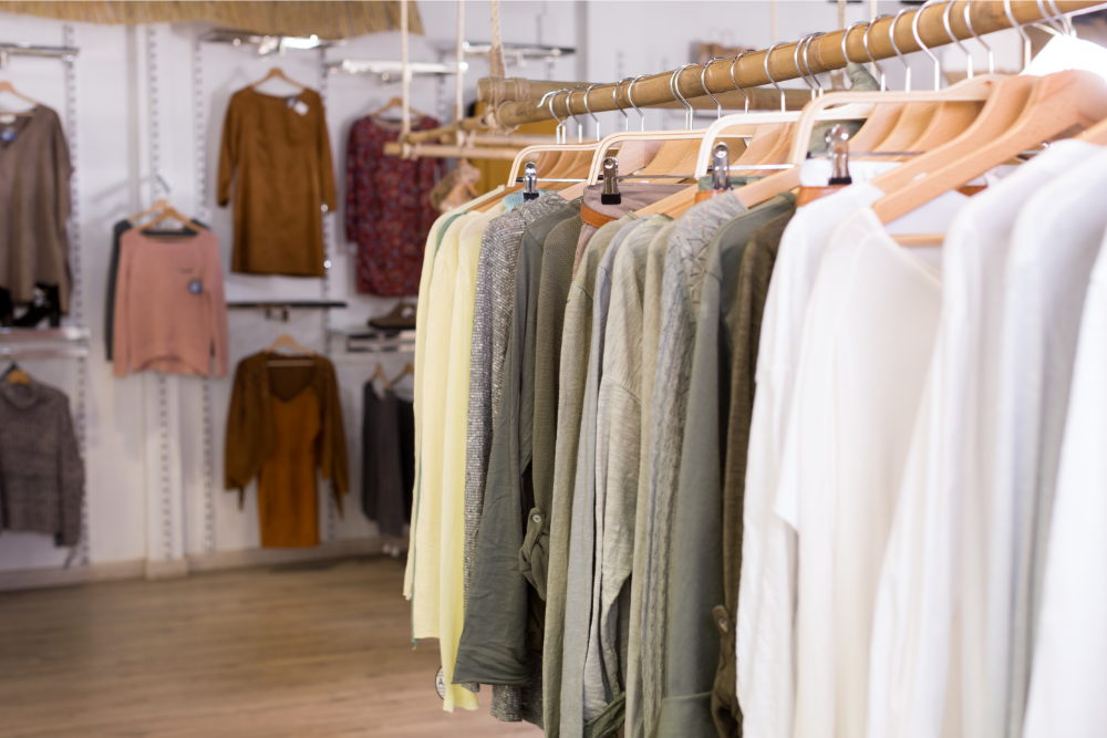 今さら聞けない「JANコード」とは？ バーコードとの違い、取得するメリットや方法も解説