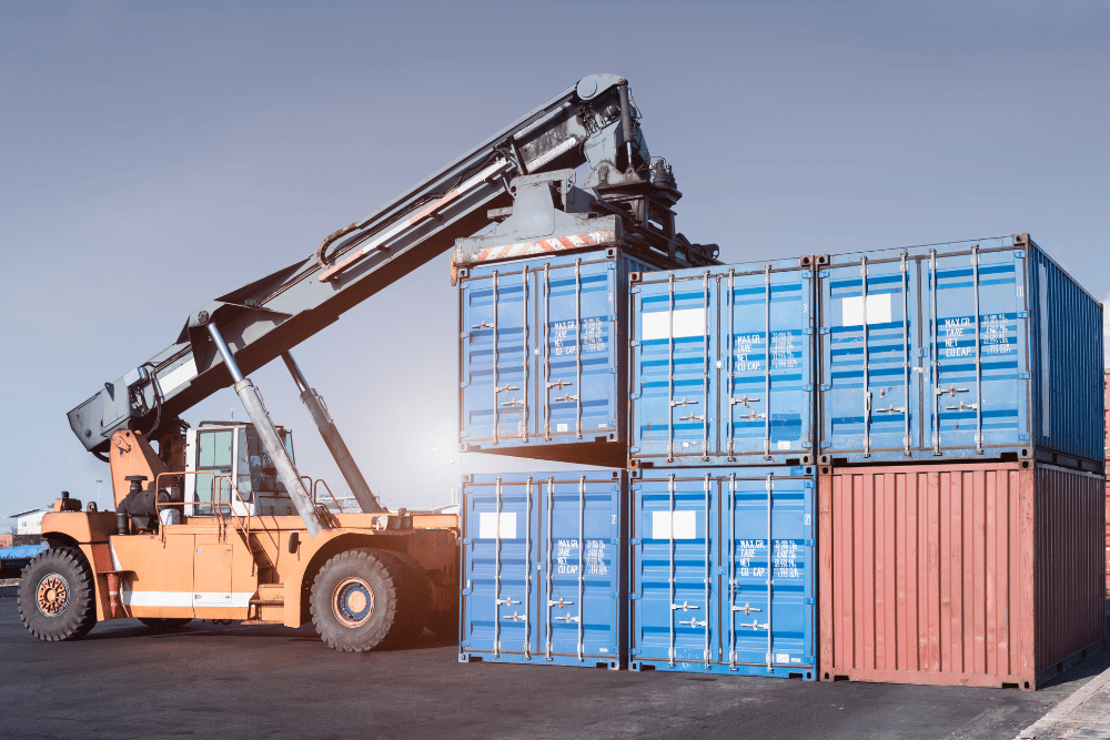 デバンニングとは？EC事業者向け完全ガイド｜コンテナ受け入れから発送代行委託・費用相場まで